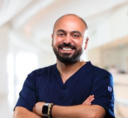 دكتور / محمد فتحي الامام - أخصائي دواعم السن